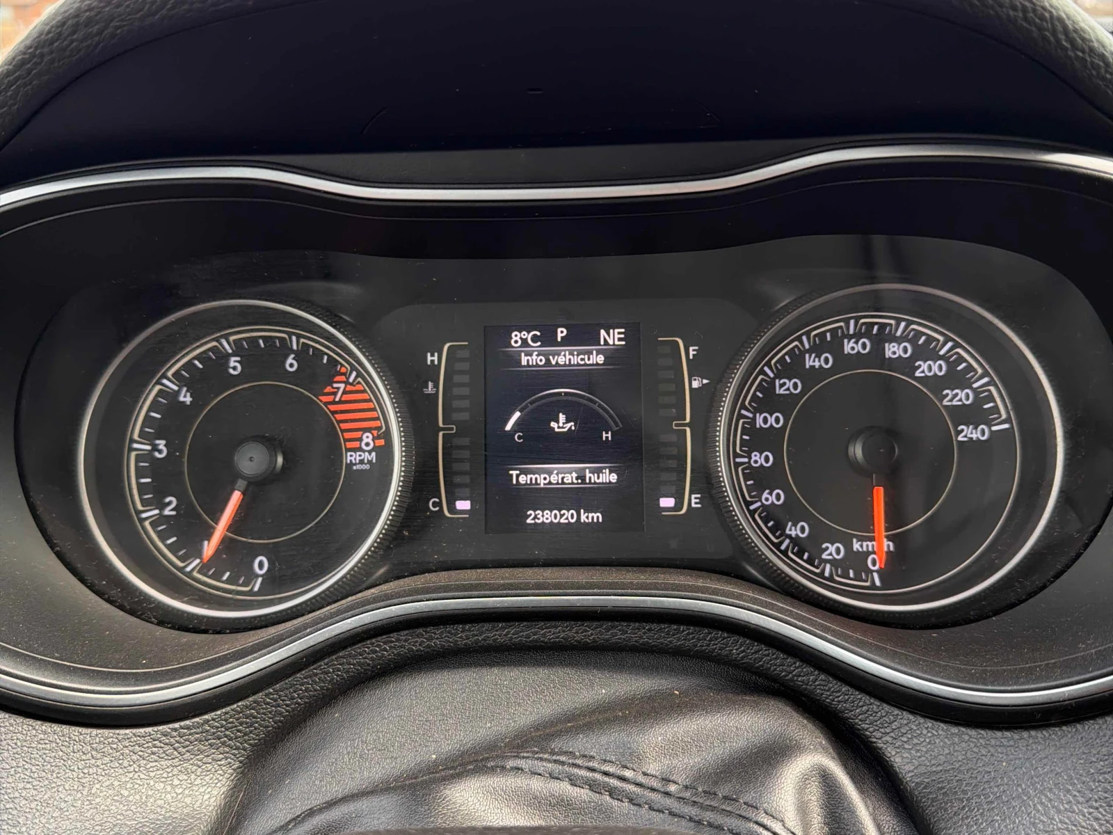 Jeep Cherokee * * CARFAX * * АВТО КРЕДИТ * *  - изображение 10