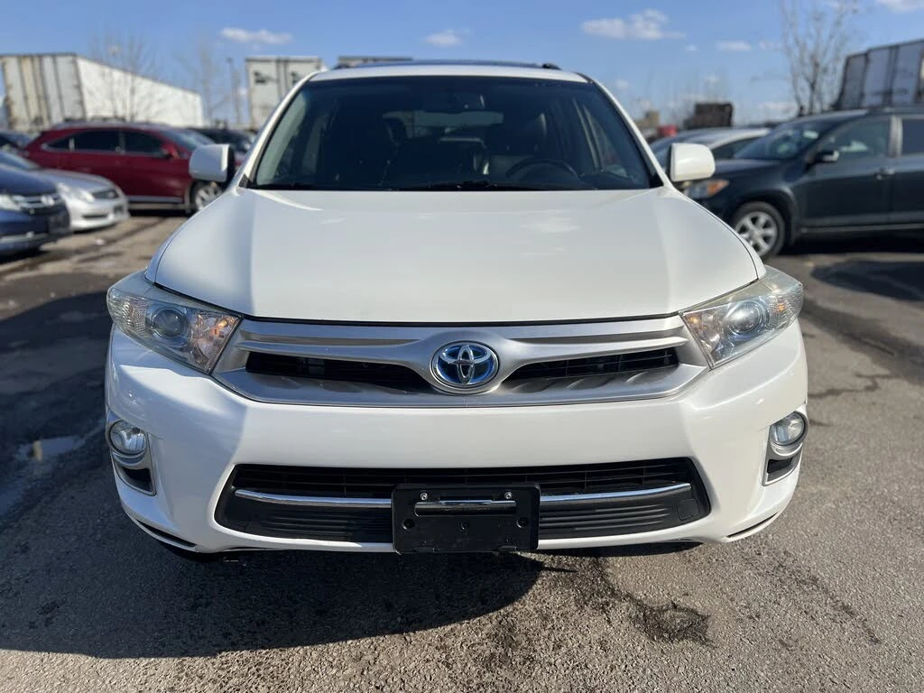 Toyota Highlander LIMITED* АвтоКредит* (ЦЕНА ДО БГ), снимка 7 - Автомобили и джипове - 54068395