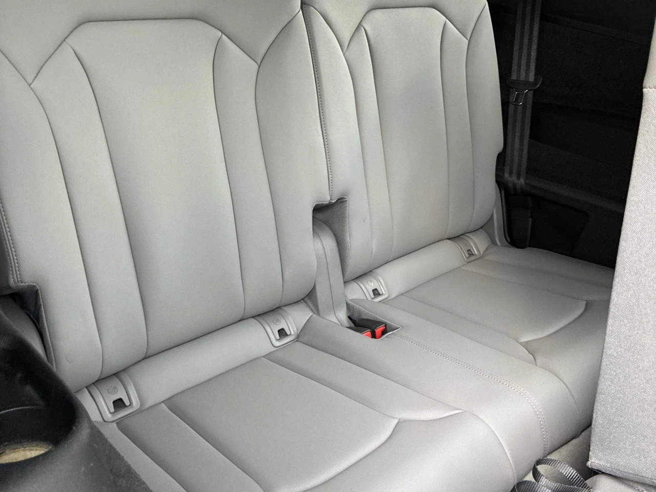 Audi Q7 2023* 7 PASS* MATRIX* ОБДУХ* ТЪРГ, снимка 13 - Автомобили и джипове - 55333747