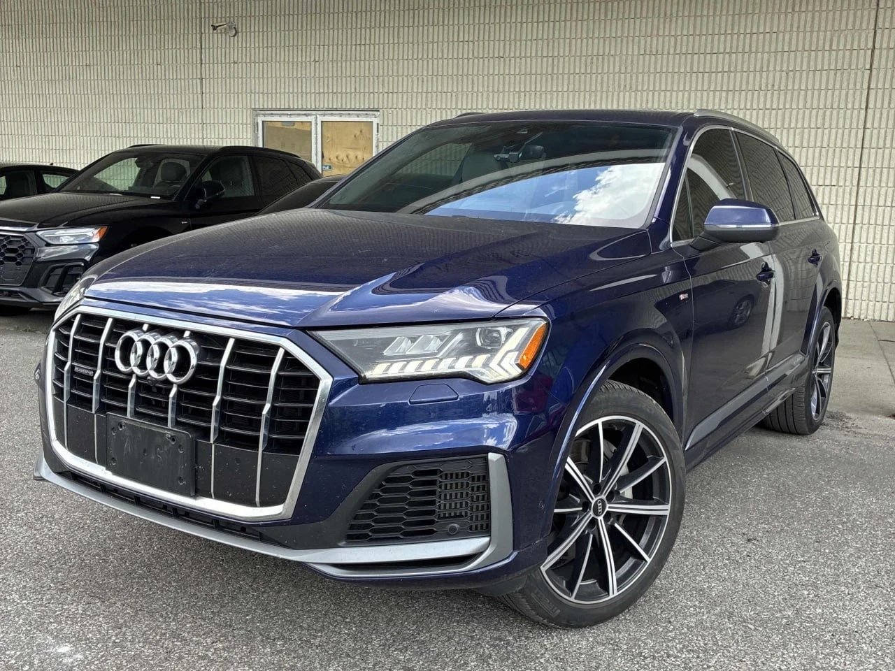 Audi Q7 2023* 7 PASS* MATRIX* ОБДУХ* ТЪРГ