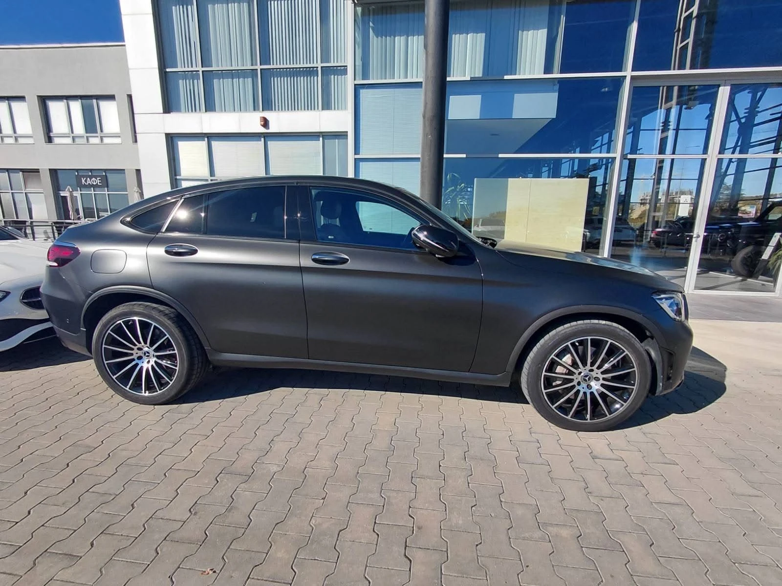 Mercedes-Benz GLC 300 d 4MATIC AMG Line, снимка 3 - Автомобили и джипове - 55580802