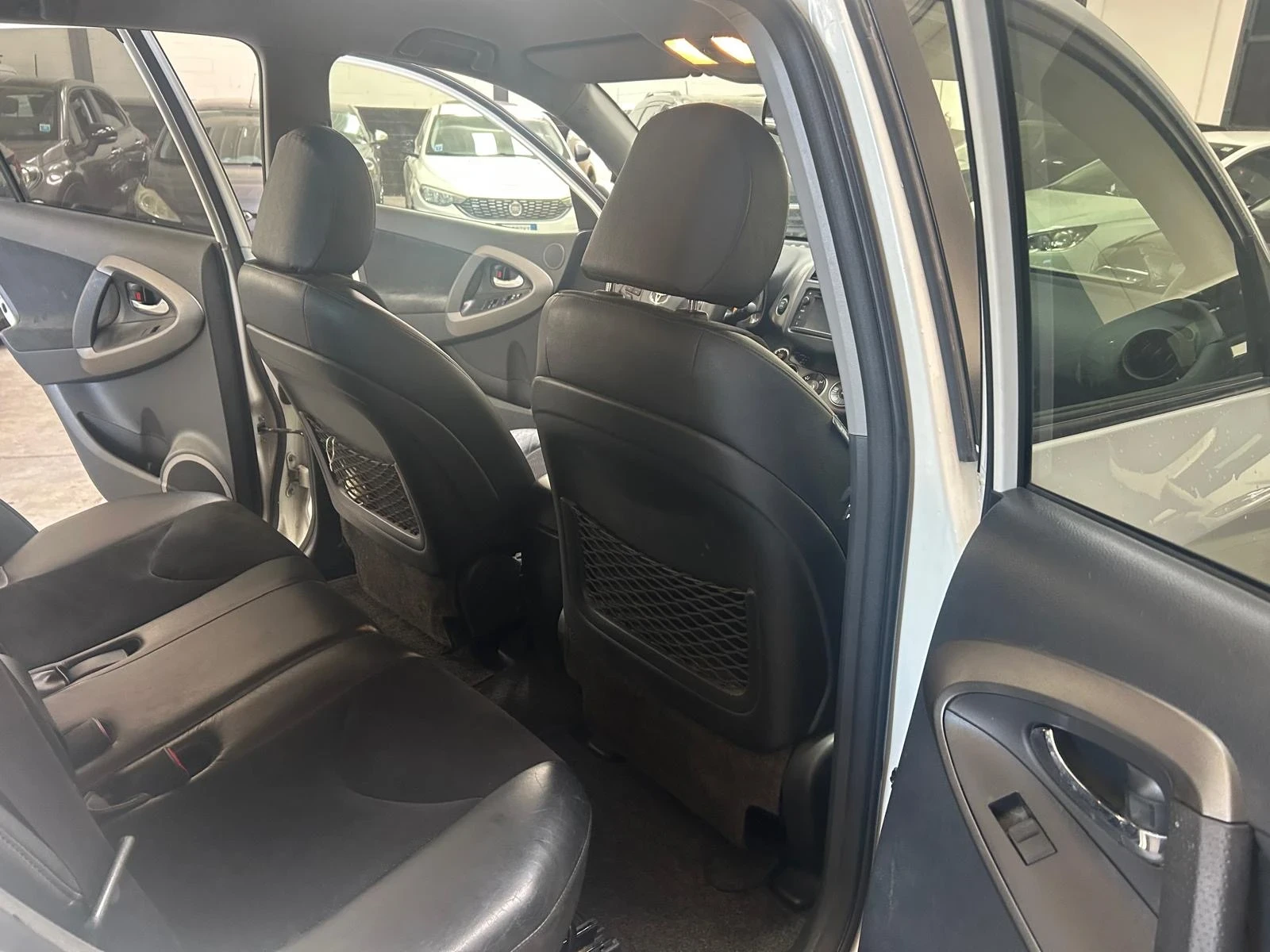 Toyota Rav4 147000км, нави, кожа, Италия, снимка 14 - Автомобили и джипове - 55947868