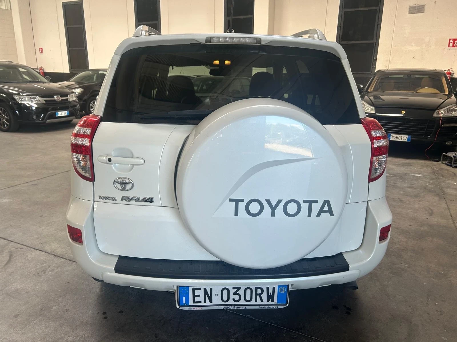 Toyota Rav4 147000км, нави, кожа, Италия, снимка 15 - Автомобили и джипове - 55947868