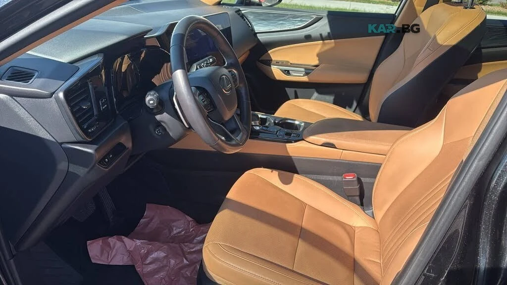 Lexus NX 350h Luxury AWD* КОЖА* НАВИ* ПАНО* КАМЕРА* CLEANCARFAX, снимка 7 - Автомобили и джипове - 56151540
