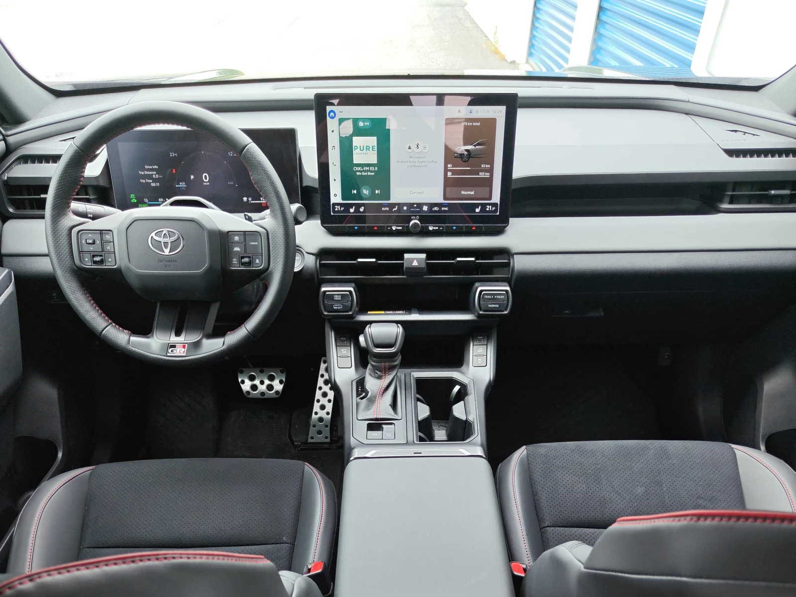 Toyota Rav4 Plug in Hybrid Gr Sport / ������ | Mobile.bg � ����������� 9