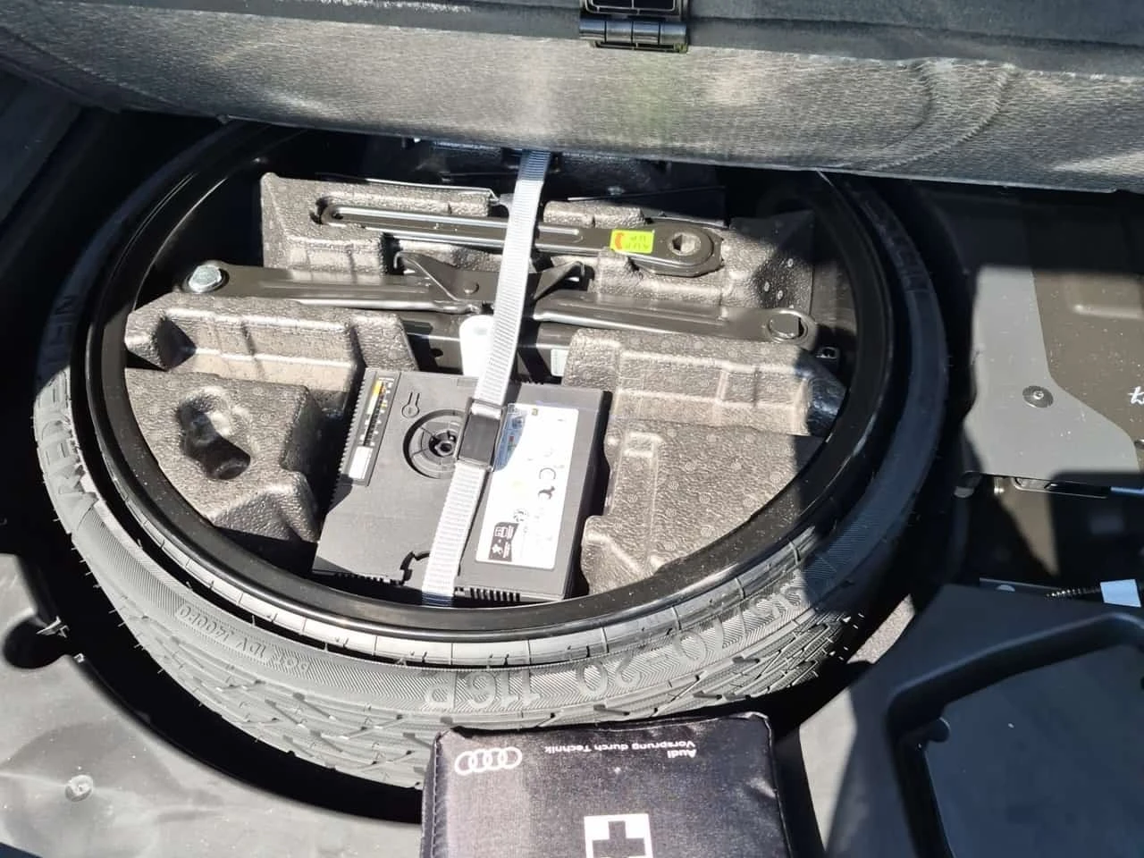 Audi Q8 * Progressiv * CARFAX * ��������� * �������� *  | Mobile.bg � ����������� 10