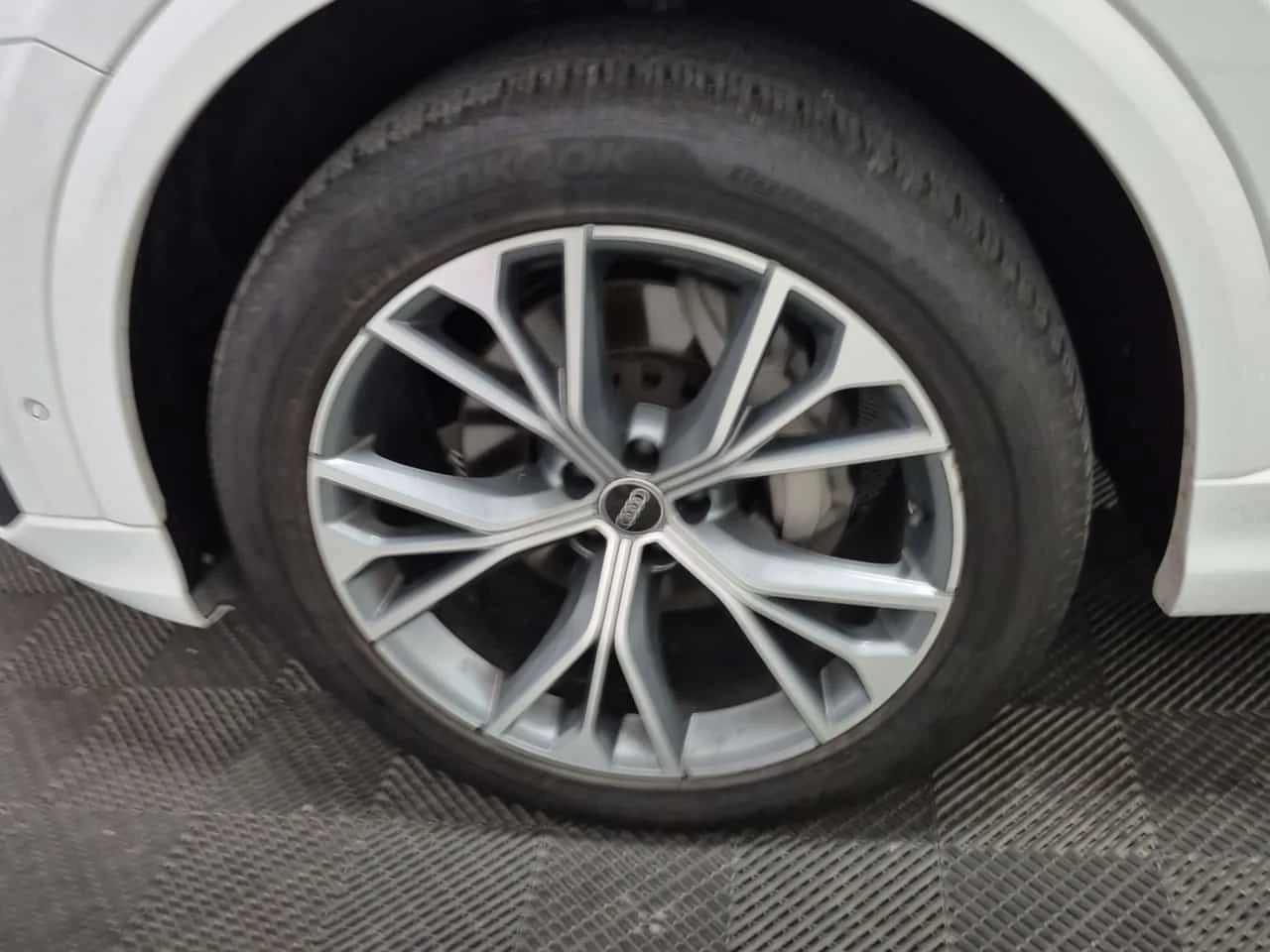 Audi Q8 * Progressiv * CARFAX * ��������� * �������� *  | Mobile.bg � ����������� 7