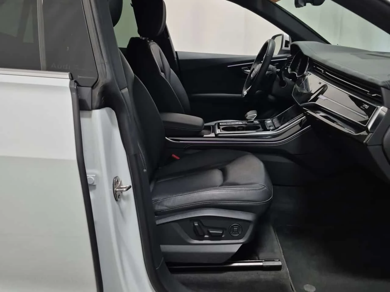 Audi Q8 * Progressiv * CARFAX * ��������� * �������� *  | Mobile.bg � ����������� 11