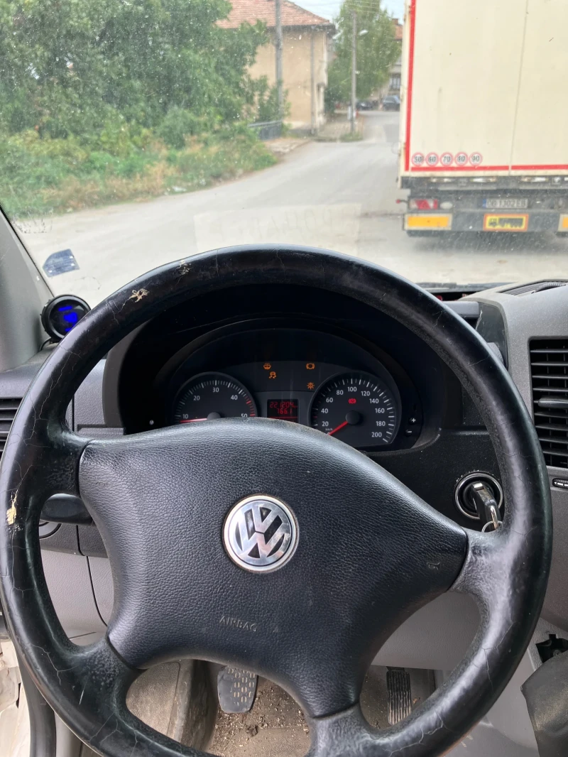 VW Crafter, снимка 6 - Бусове и автобуси - 47192358