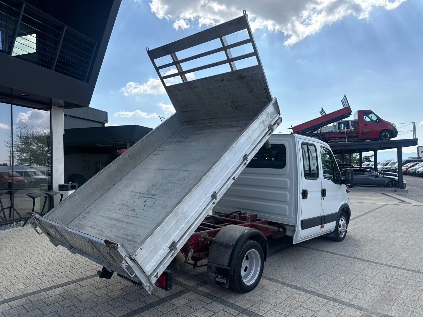 Iveco Daily 35C11 до 3.5т. 2.80м. 7-местен, снимка 10 - Бусове и автобуси - 55831773