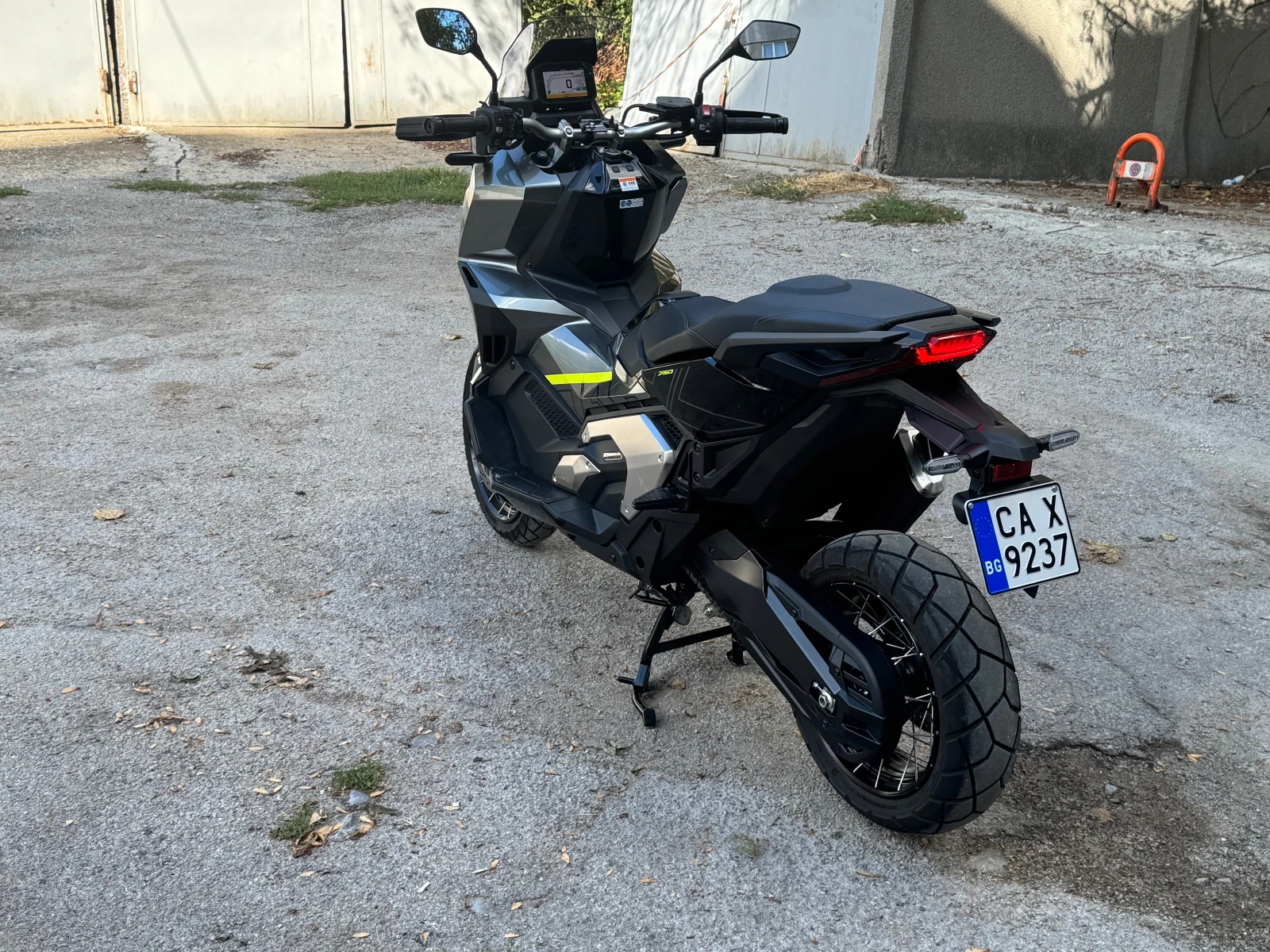 Honda X-ADV SPECIAL EDITION - изображение 5