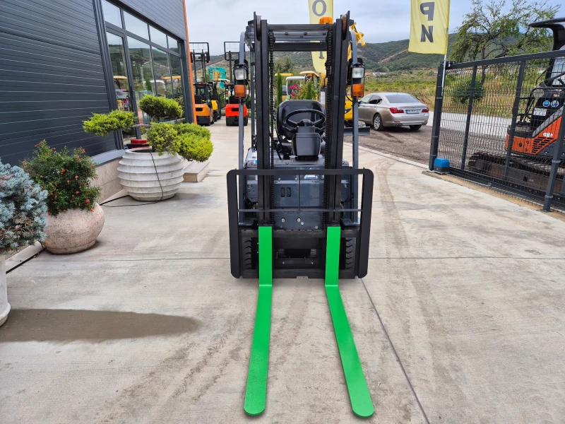 Електрокар Toyota ТРИОПОРЕН / БАТЕРИЯ на 100% / КАТО НОВ !, снимка 8 - Индустриална техника - 51942146