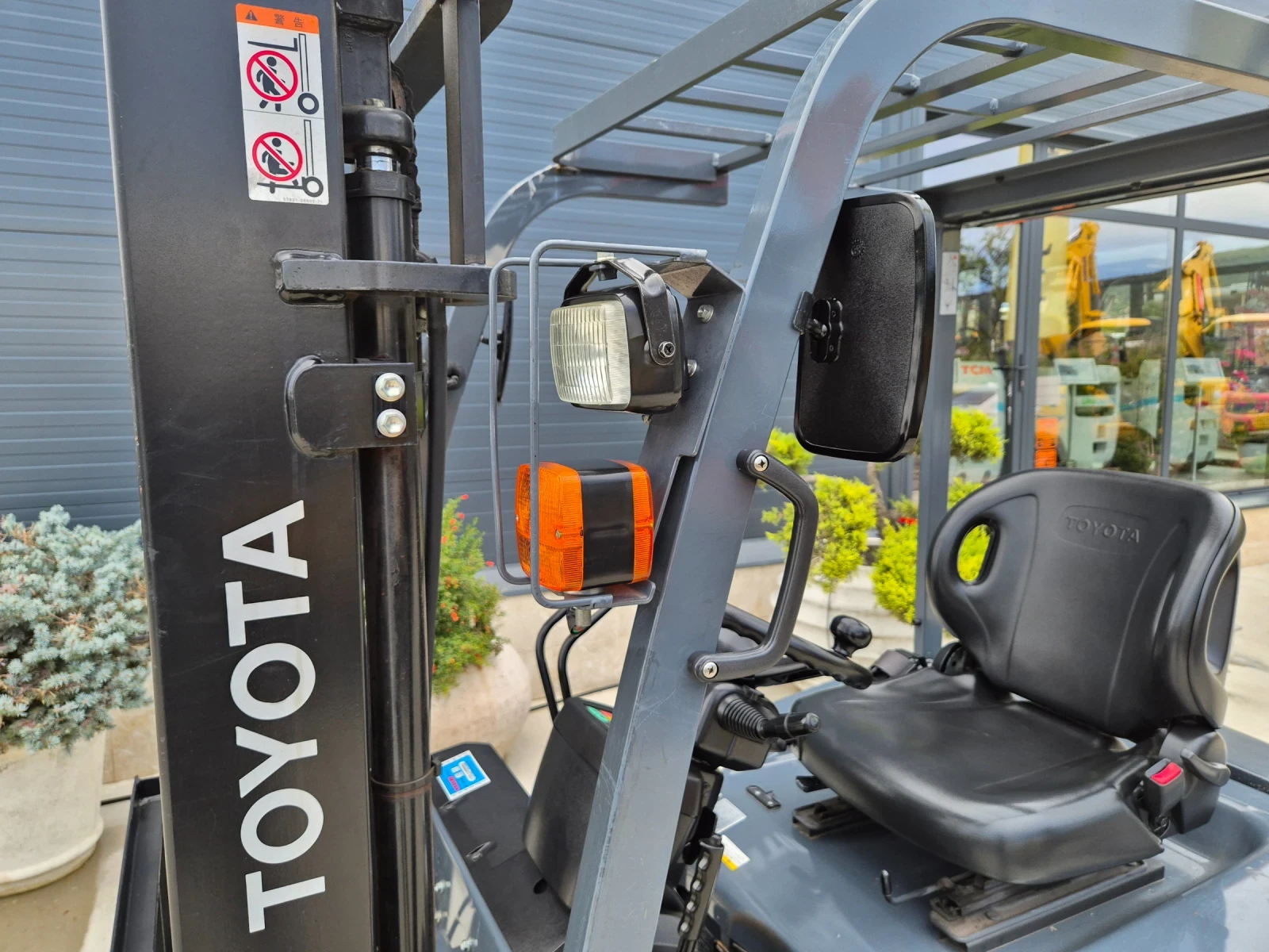  Toyota  /   100% /   ! | Mobile.bg   13