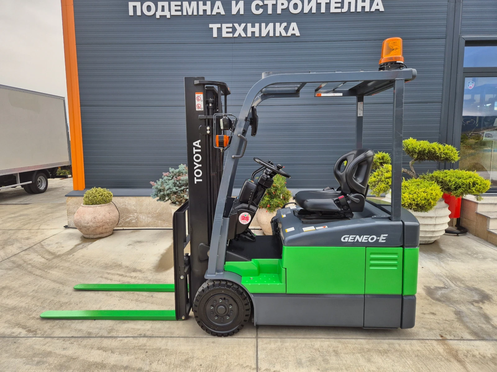  Toyota  /   100% /   ! | Mobile.bg   2