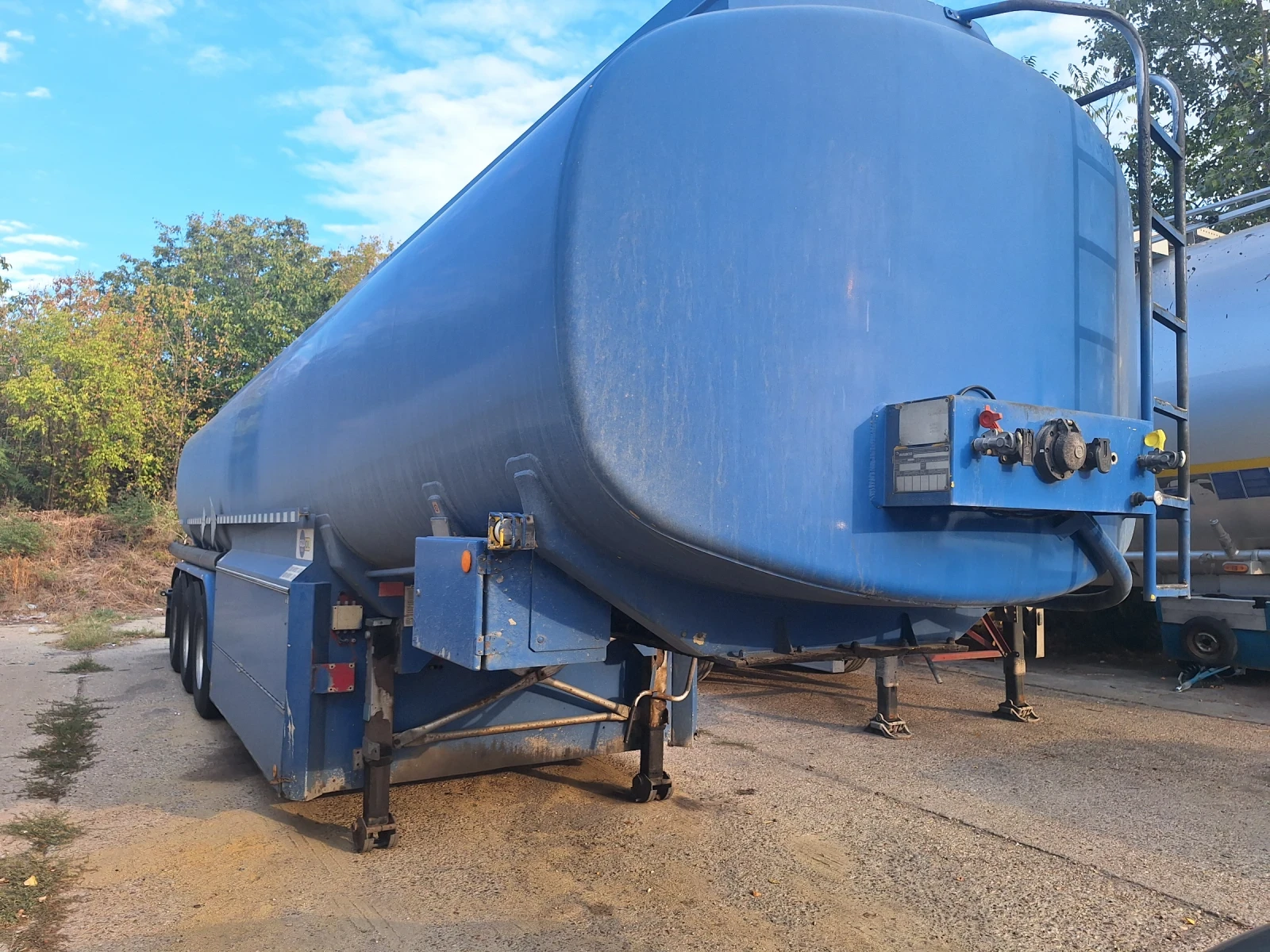  Schwarzmuller | Mobile.bg   1