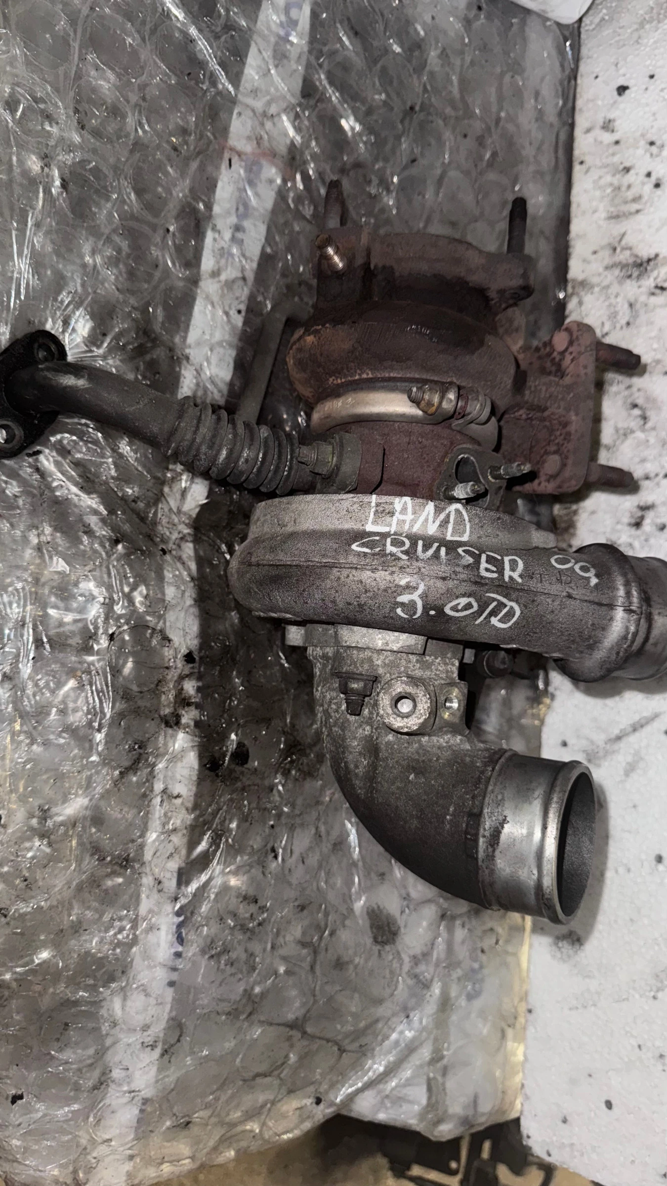 ����� ��������� �� Toyota Land Cruiser - 17201-67010 | Mobile.bg � ����������� 1