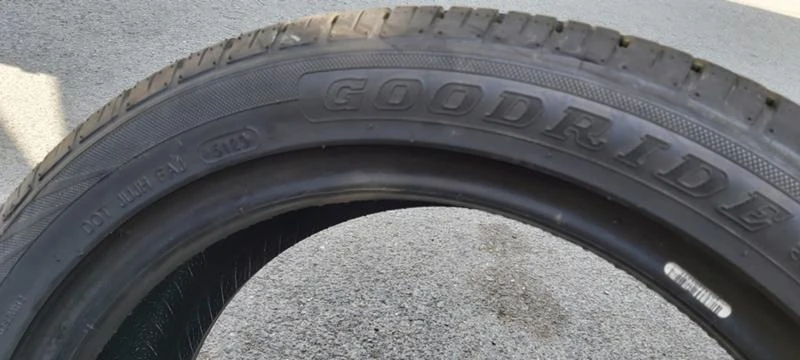 Гуми Летни 205/50R17, снимка 4 - Гуми и джанти - 33033897