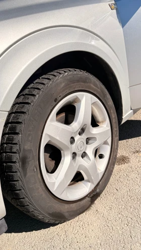 Opel Astra 1.3 cdti 90кс, снимка 12