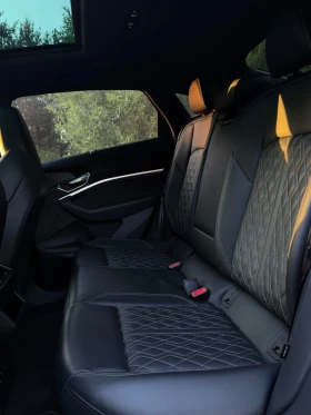 Audi E-Tron S Sportback , снимка 15