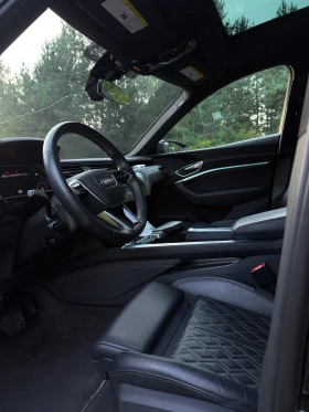 Audi E-Tron S Sportback , снимка 13
