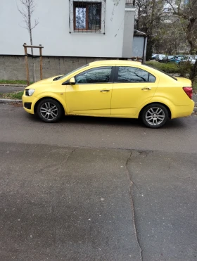 Chevrolet Aveo, снимка 1