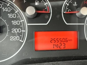 Fiat Punto 1.3 MTJ, снимка 12