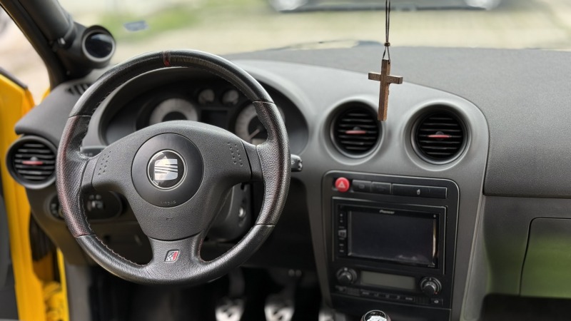 Seat Ibiza Cupra 1.9 TDI, снимка 12 - Автомобили и джипове - 45827688