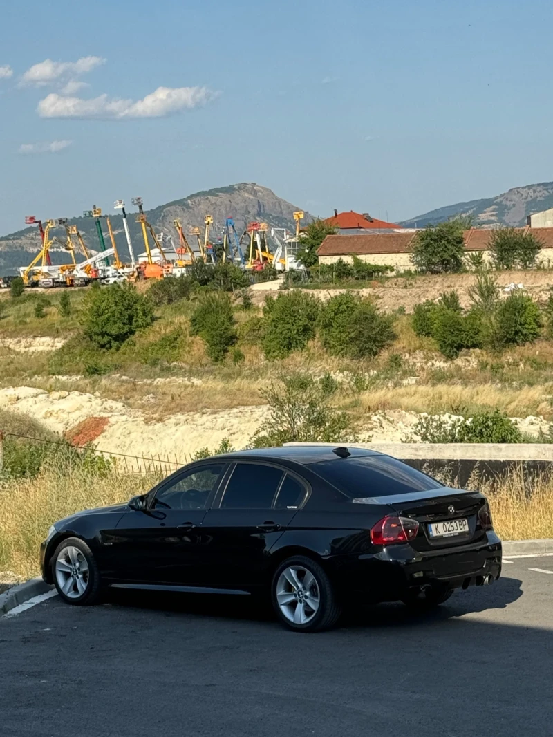 BMW 320 Navi/М pack , снимка 7 - Автомобили и джипове - 47087972