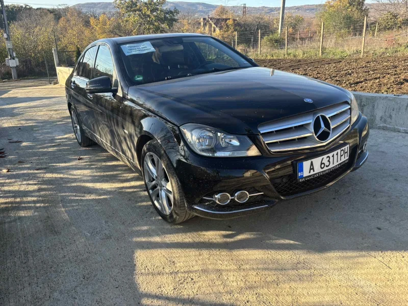 Mercedes-Benz C 250 AMG, снимка 12 - Автомобили и джипове - 47430776