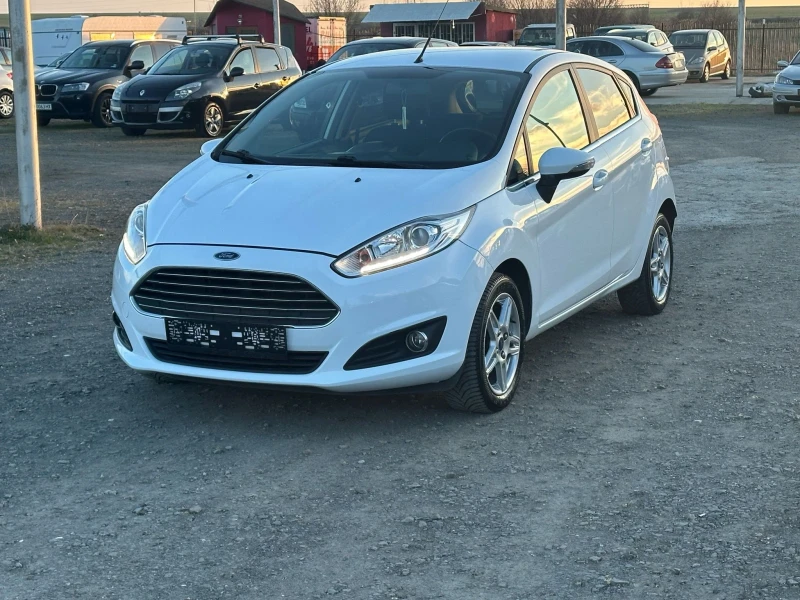 Ford Fiesta 1, 4i-GPL TITANIUM, снимка 2 - Автомобили и джипове - 49364131