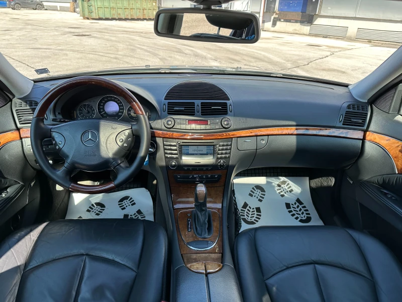 Mercedes-Benz E 320 3.2i 224 к.с., снимка 11 - Автомобили и джипове - 49370665