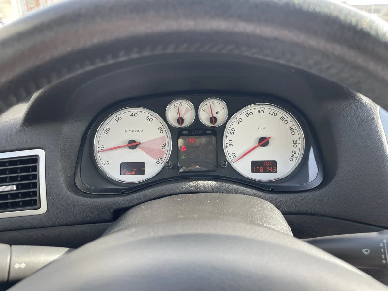 Peugeot 307 CC - ГАЗ, снимка 5 - Автомобили и джипове - 51349130