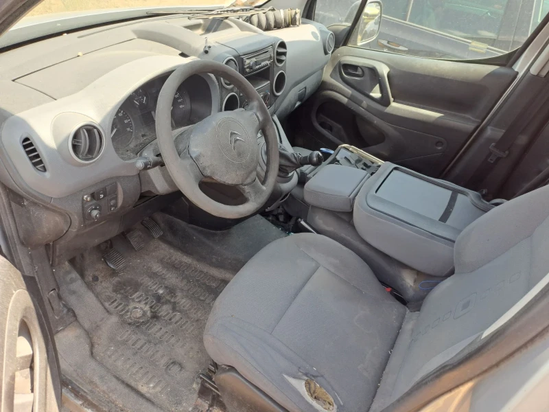 Citroen Berlingo 1.6 HDI, снимка 3 - Автомобили и джипове - 50721146