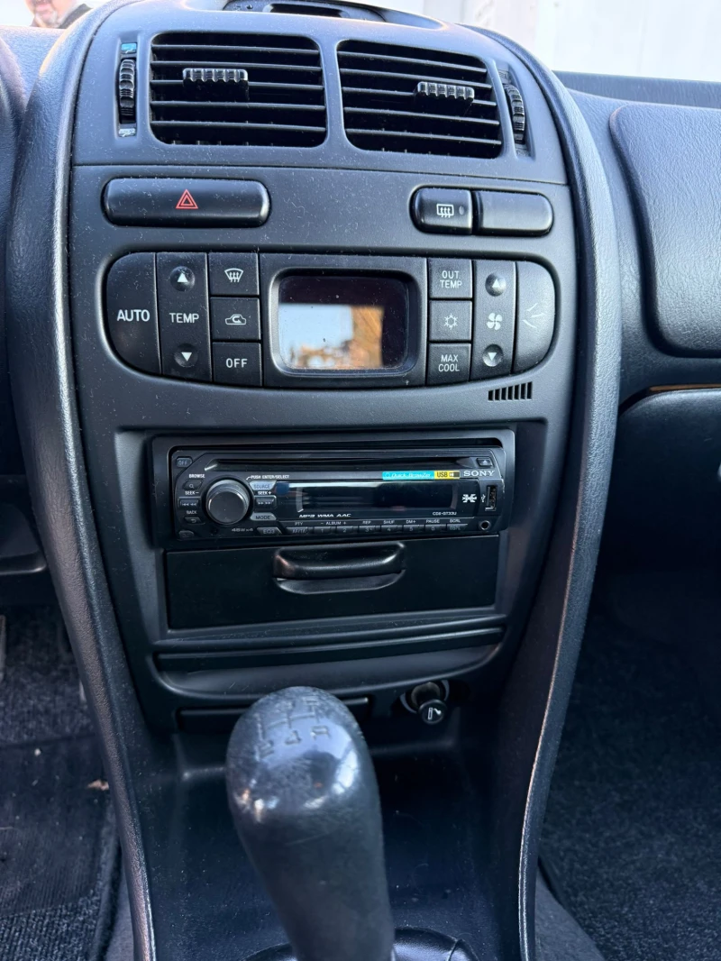 Mitsubishi Carisma LS 1.8 КЛИМАТРОНИК, снимка 10 - Автомобили и джипове - 52526742