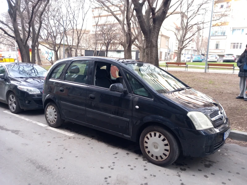 Opel Meriva 1.7 DTI, снимка 4 - Автомобили и джипове - 53063051