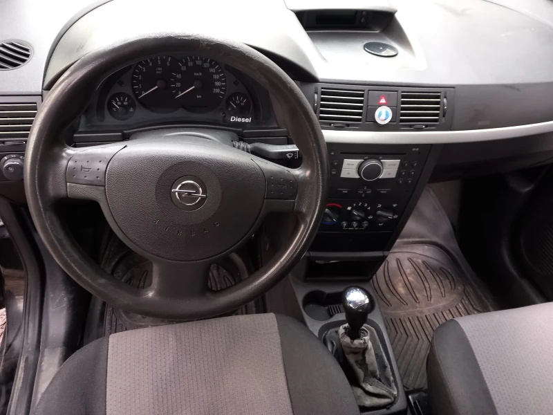 Opel Meriva 1.7 DTI, снимка 7 - Автомобили и джипове - 53063051