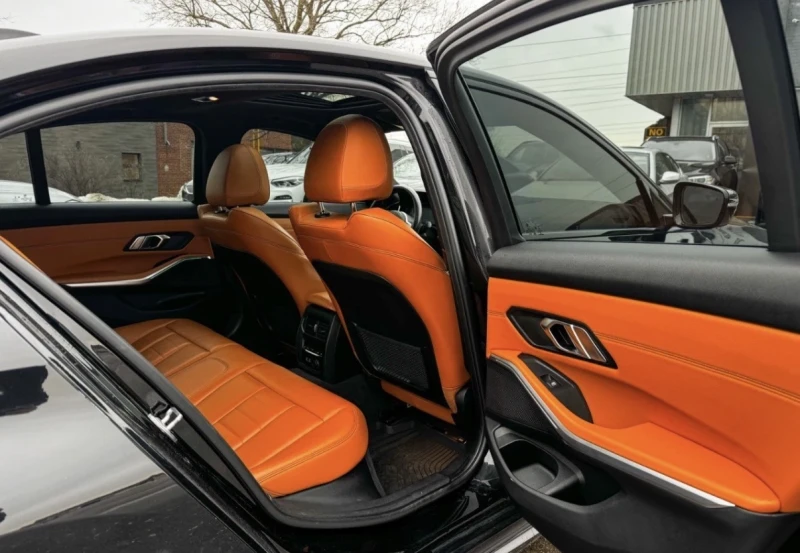 BMW 330 М ПАКЕТ * * CARFAX * * АВТО КРЕДИТ * * , снимка 15 - Автомобили и джипове - 53347828