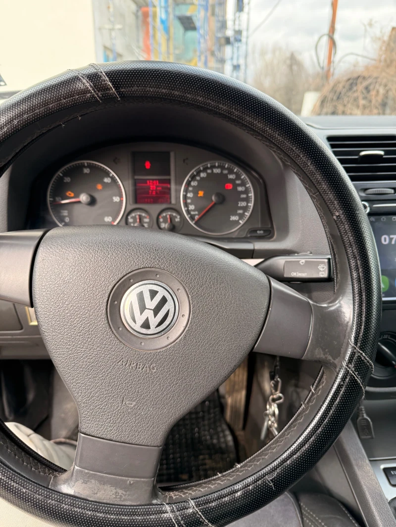 VW Golf Голф 5 1.9 , снимка 5 - Автомобили и джипове - 53530925