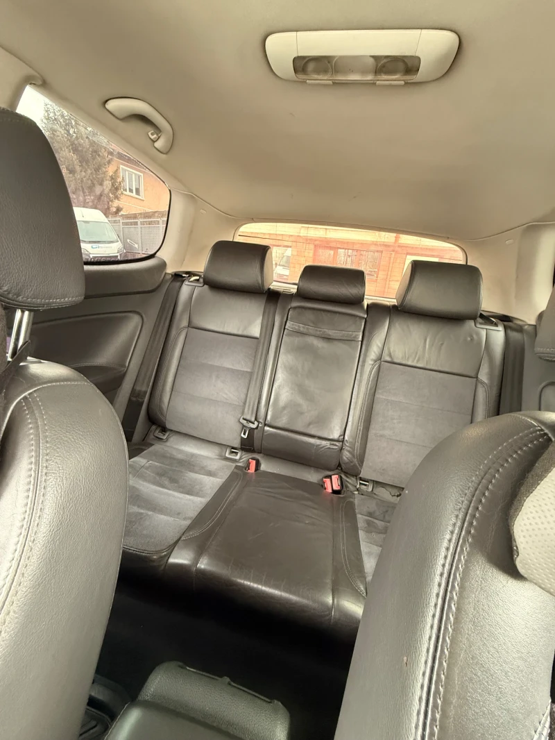 VW Golf Голф 5 1.9 , снимка 7 - Автомобили и джипове - 53530925