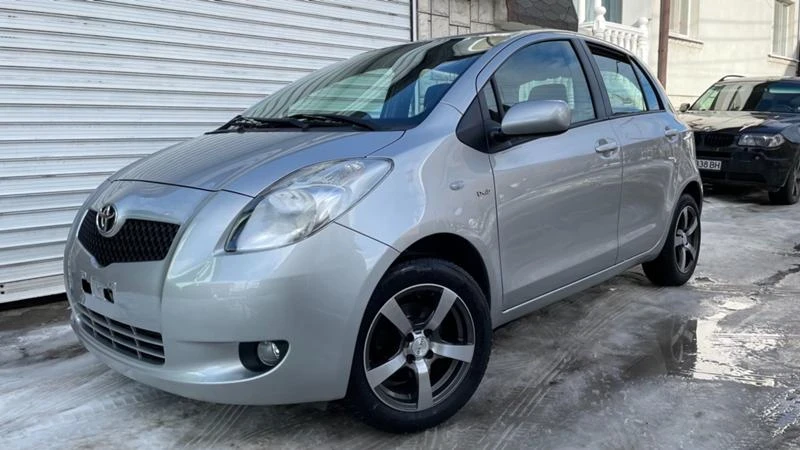 Toyota Yaris 1.4 D-4D, снимка 5 - Автомобили и джипове - 48714093