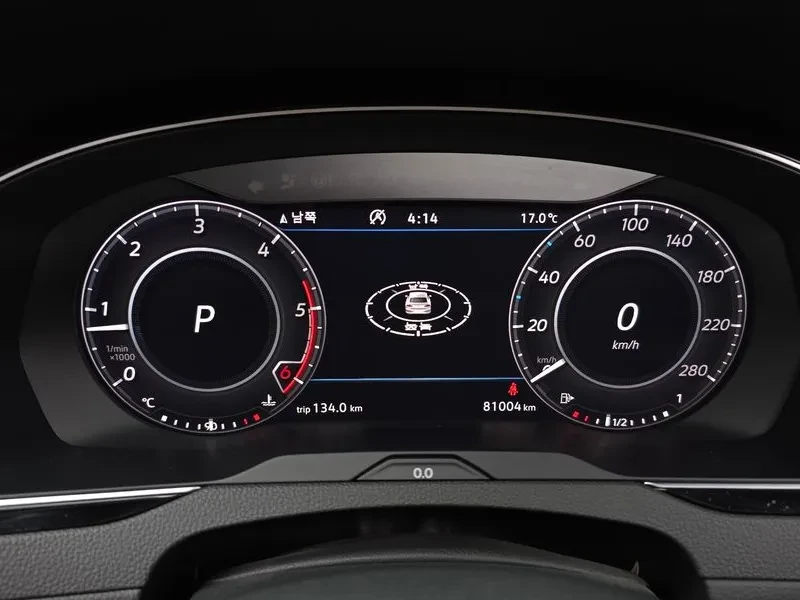 VW Arteon 2.0 Tdi Premium, снимка 8 - Автомобили и джипове - 56371471