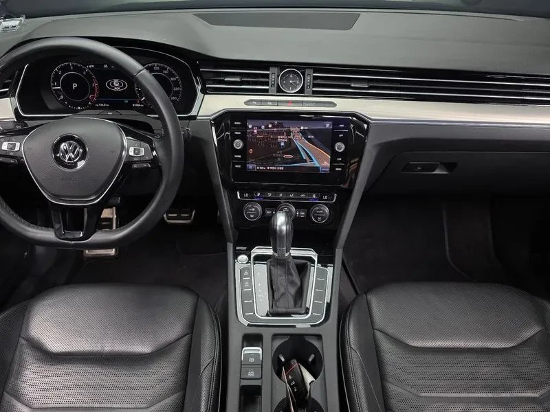 VW Arteon 2.0 Tdi Premium, снимка 7 - Автомобили и джипове - 56371471