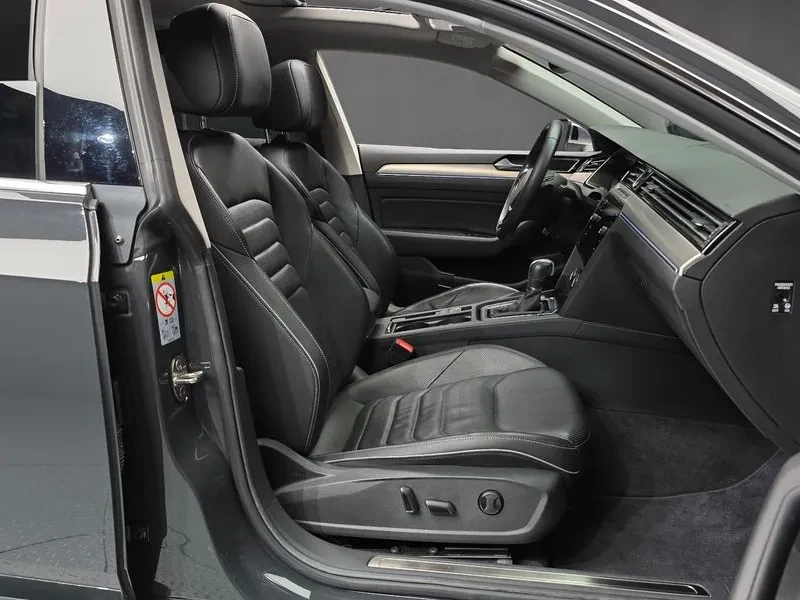VW Arteon 2.0 Tdi Premium, снимка 11 - Автомобили и джипове - 56371471