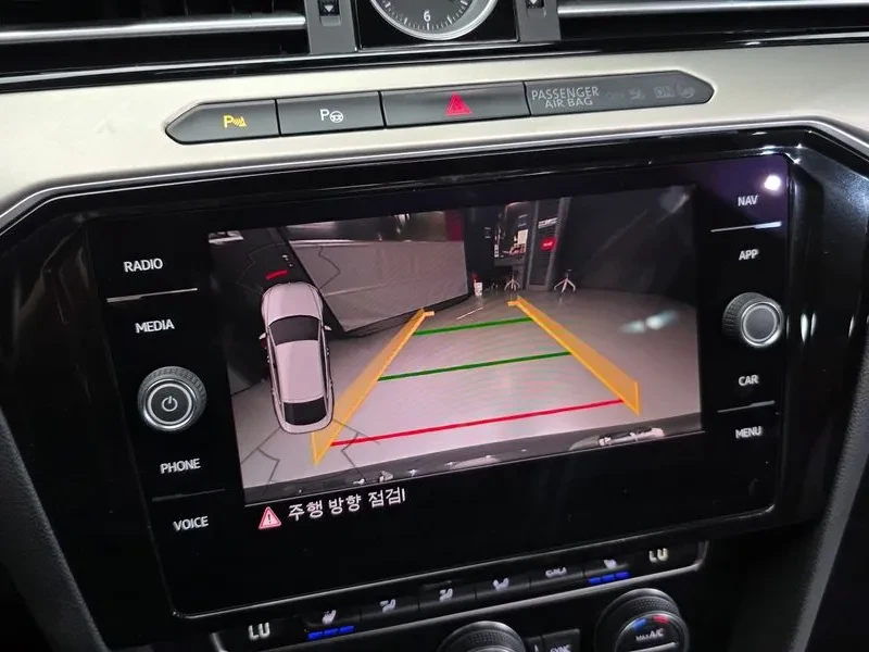 VW Arteon 2.0 Tdi Premium, снимка 15 - Автомобили и джипове - 56371471