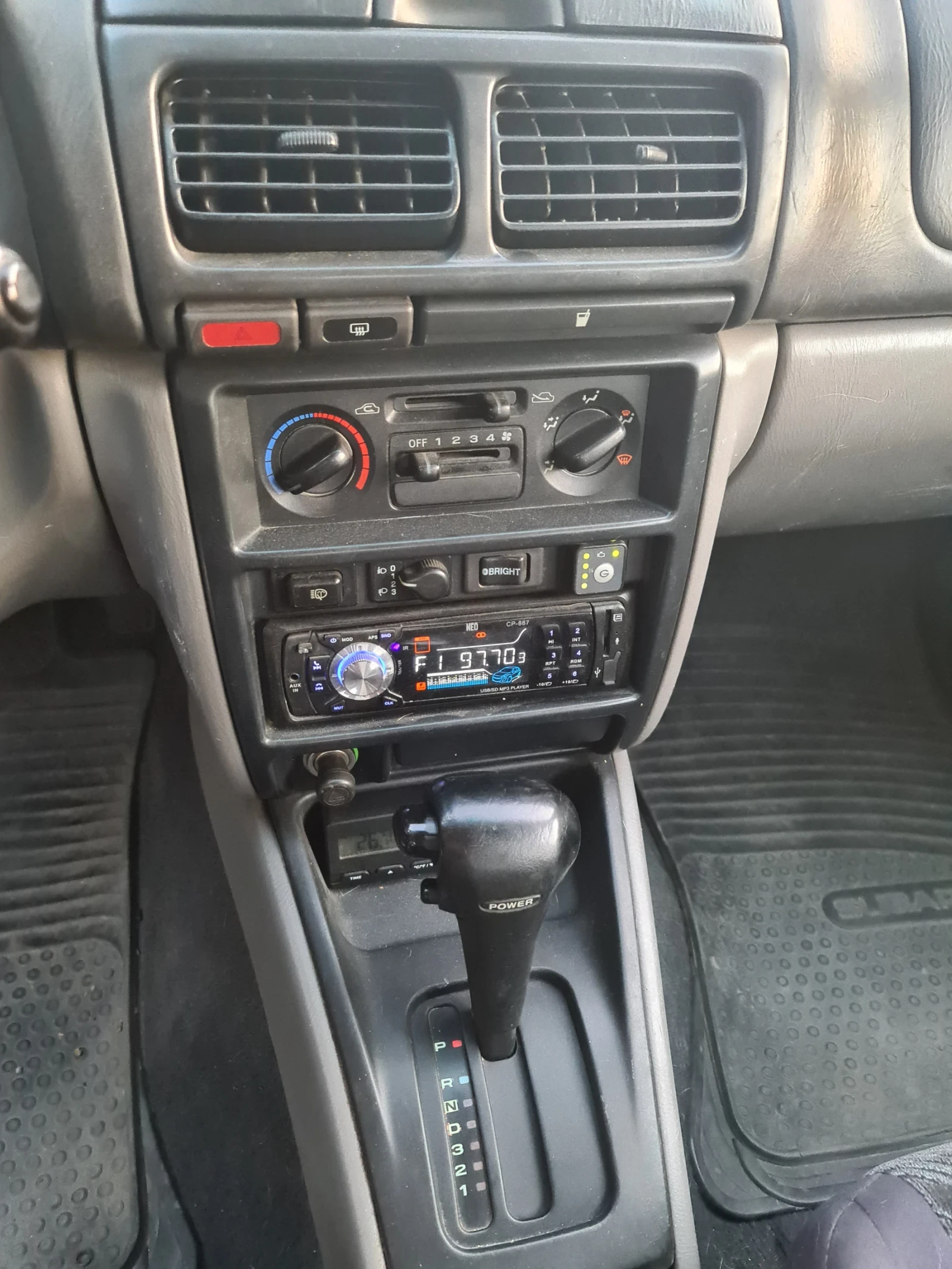 Subaru Forester 2, 0 125к.с. газ автомат  - изображение 8