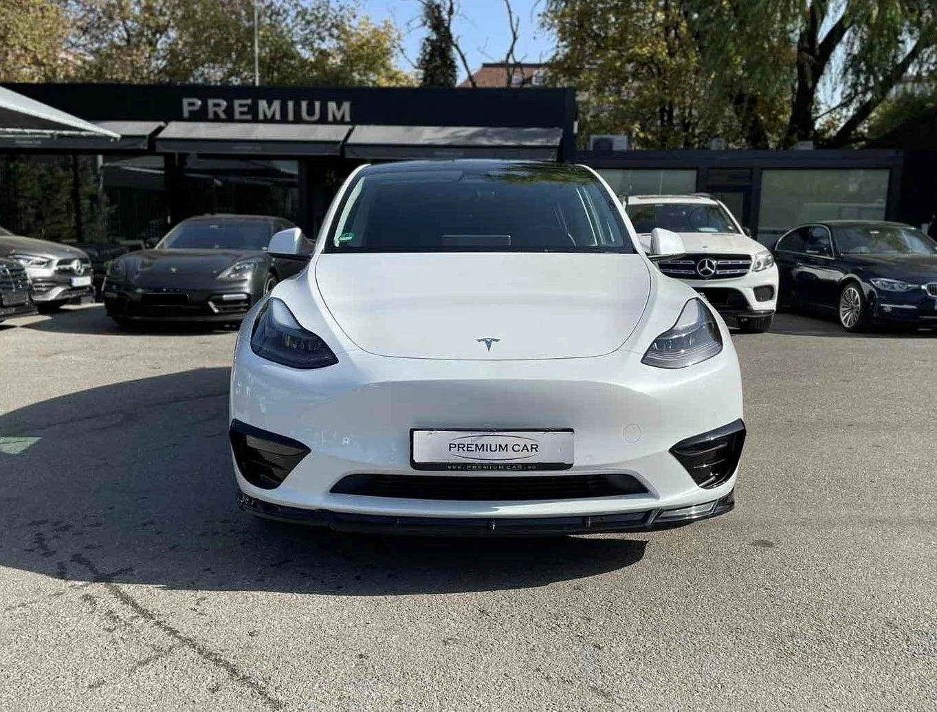 Tesla Model Y Dual Motor AWD - [1] 