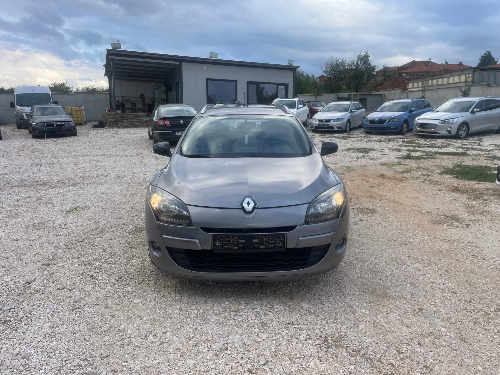 Renault Megane 1, 5DCi-110кс.Навигация-Автопилот - изображение 2