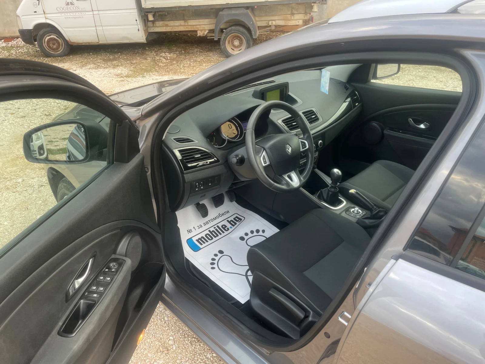 Renault Megane 1, 5DCi-110кс.Навигация-Автопилот | Mobile.bg — изображение 11