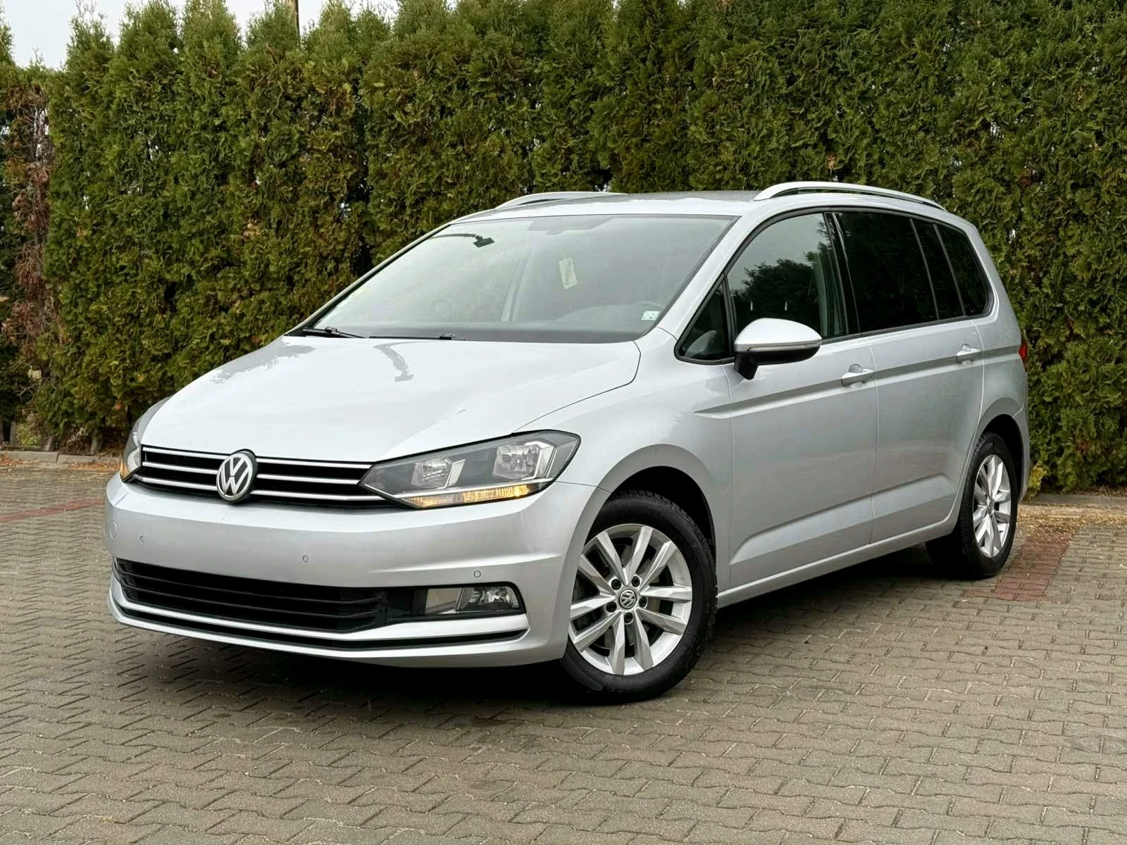 VW Touran 2.0TDI-DSG6 - [1] 