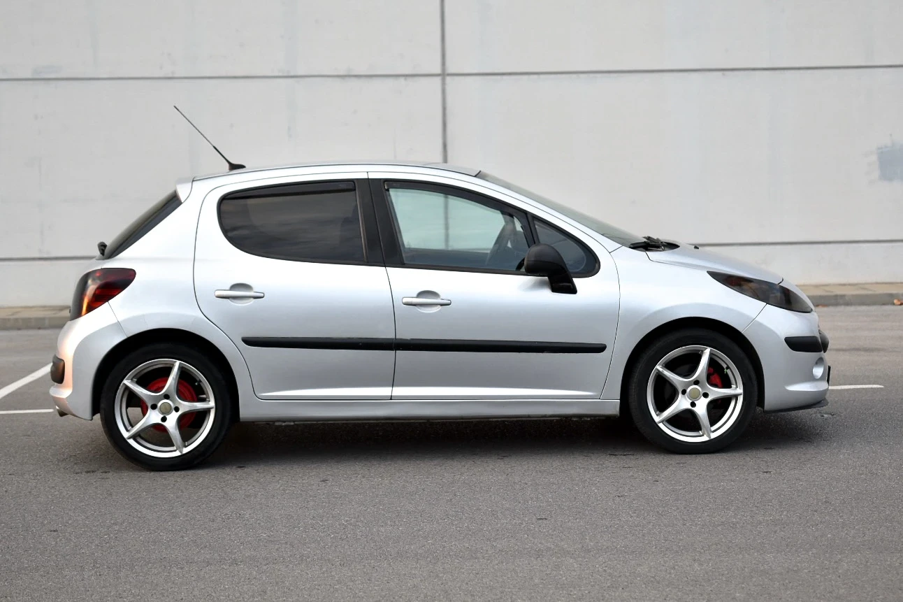 Peugeot 207 1.4 HDi  - изображение 5